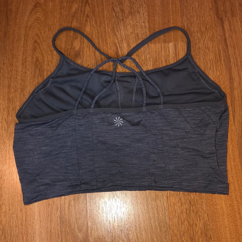 Athlete crop top / sports bra
